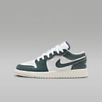Air Jordan 1 Low SE Big Kids Shoes. Nike.com